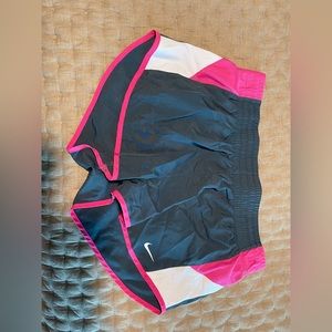 Nike Shorts Small